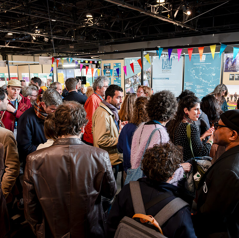 ACCRÉDITATIONS PROS