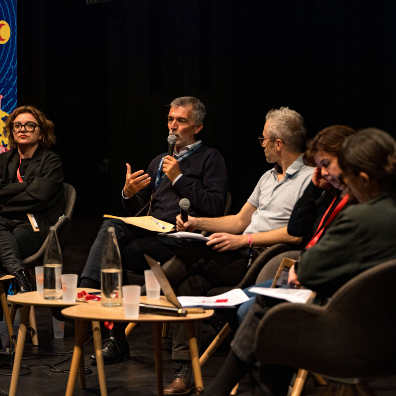 professions & knowledge transmission